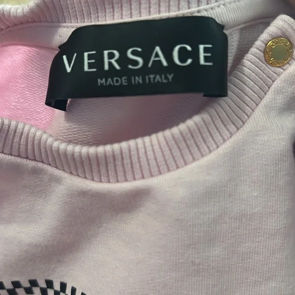 Pink sweater - Picture 2 of 2